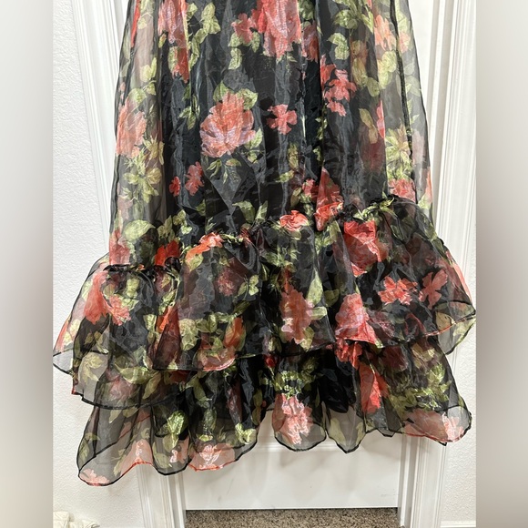 Lulus Befitting Glamour Black Floral Organza Ruffled Tiered Maxi Dress Sz Med - Picture 6 of 13